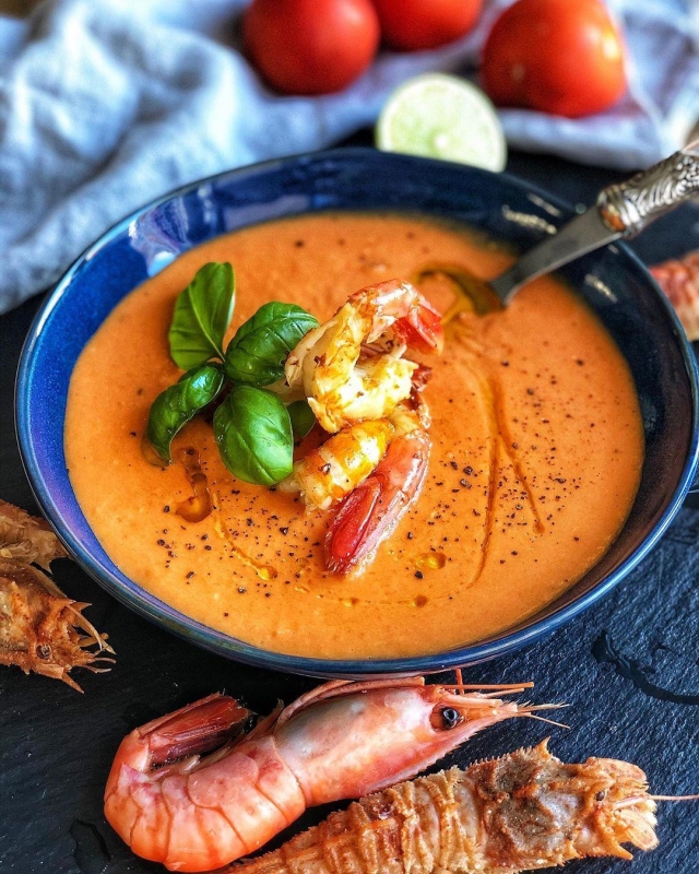 Это божественно! Готовим томатный суп с креветками - «Домашние Питомцы»